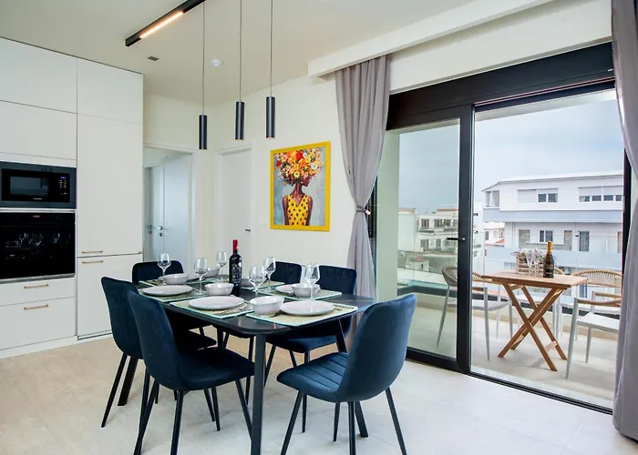Apartamento Sunhall Maisonette Rhodes City