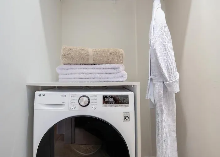 Sunhall Maisonette Apartamento *